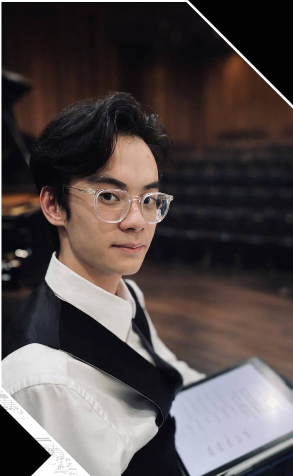 Portrait of pianist Chachawin Sinthusard